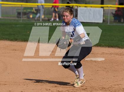 Thumbnail 1 in Kearney vs. Lincoln East photogallery.