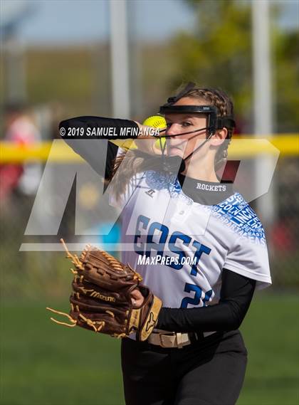Thumbnail 1 in Kearney vs. Lincoln East photogallery.