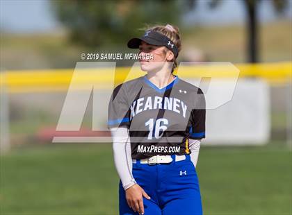 Thumbnail 2 in Kearney vs. Lincoln East photogallery.