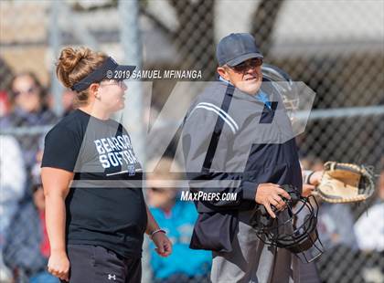 Thumbnail 1 in Kearney vs. Lincoln East photogallery.