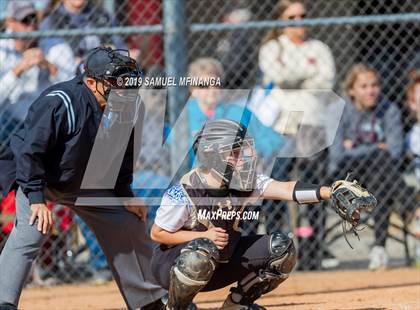 Thumbnail 2 in Kearney vs. Lincoln East photogallery.