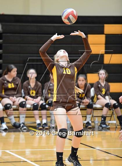 Thumbnail 2 in Inderkum @ Yuba City photogallery.