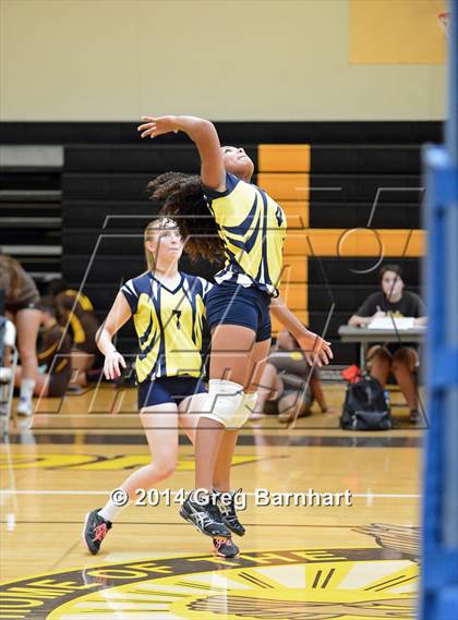 Thumbnail 3 in Inderkum @ Yuba City photogallery.