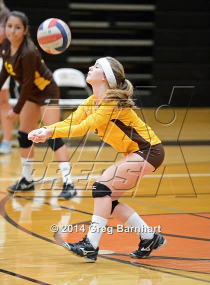 Thumbnail 3 in Inderkum @ Yuba City photogallery.