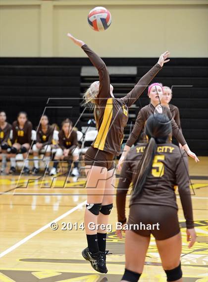 Thumbnail 3 in Inderkum @ Yuba City photogallery.