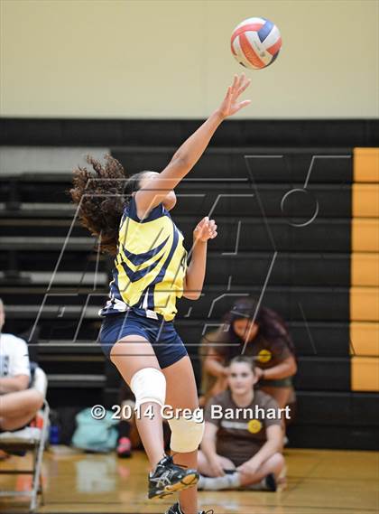Thumbnail 2 in Inderkum @ Yuba City photogallery.