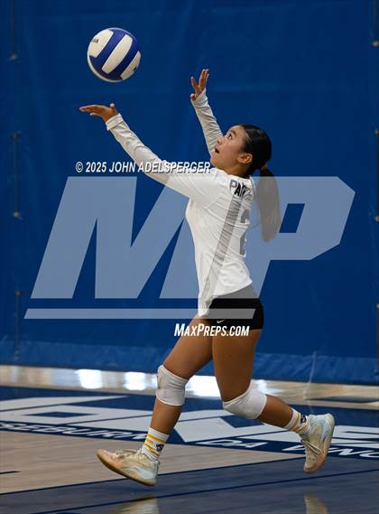 Thumbnail 3 in JV: Peninsula @ Wiseburn- Da Vinci photogallery.