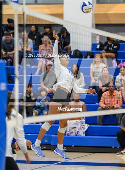 Thumbnail 1 in JV: Peninsula @ Wiseburn- Da Vinci photogallery.