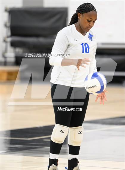 Thumbnail 3 in JV: Peninsula @ Wiseburn- Da Vinci photogallery.