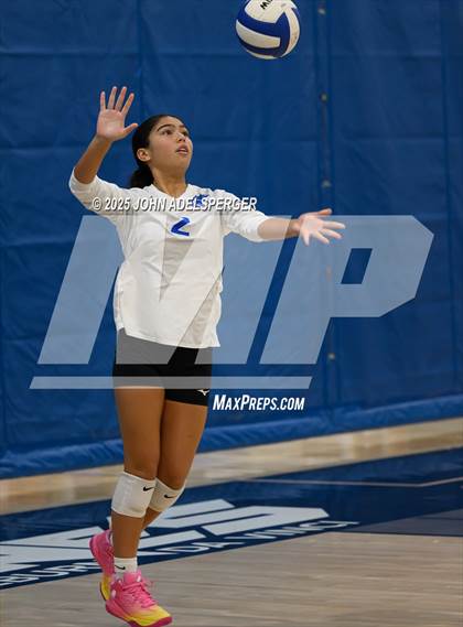 Thumbnail 2 in JV: Peninsula @ Wiseburn- Da Vinci photogallery.