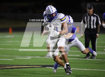 Thumbnail 1 in Sunnyvale vs. Van Alstyne (UIL 4A D2 Football Bi District) photogallery.