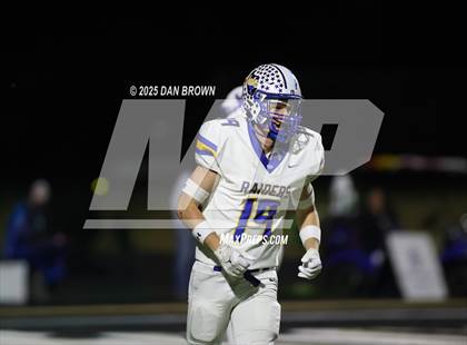 Thumbnail 2 in Sunnyvale vs. Van Alstyne (UIL 4A D2 Football Bi District) photogallery.