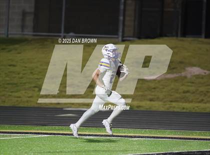 Thumbnail 1 in Sunnyvale vs. Van Alstyne (UIL 4A D2 Football Bi District) photogallery.