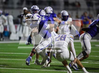 Thumbnail 3 in Sunnyvale vs. Van Alstyne (UIL 4A D2 Football Bi District) photogallery.