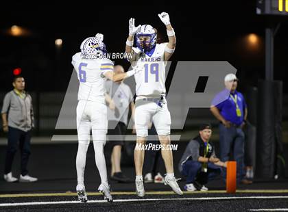 Thumbnail 2 in Sunnyvale vs. Van Alstyne (UIL 4A D2 Football Bi District) photogallery.