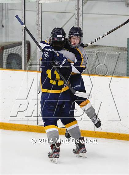 Thumbnail 1 in Housatonic/Northwestern @ New Fairfield/Immaculate photogallery.