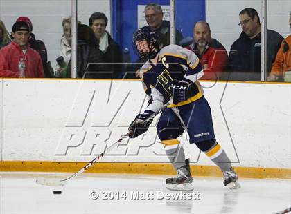 Thumbnail 1 in Housatonic/Northwestern @ New Fairfield/Immaculate photogallery.