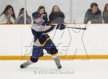 Thumbnail 1 in Housatonic/Northwestern @ New Fairfield/Immaculate photogallery.
