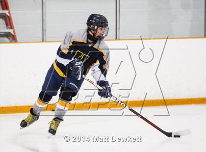 Thumbnail 2 in Housatonic/Northwestern @ New Fairfield/Immaculate photogallery.
