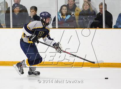 Thumbnail 1 in Housatonic/Northwestern @ New Fairfield/Immaculate photogallery.