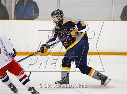 Thumbnail 3 in Housatonic/Northwestern @ New Fairfield/Immaculate photogallery.