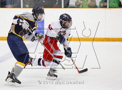 Thumbnail 1 in Housatonic/Northwestern @ New Fairfield/Immaculate photogallery.