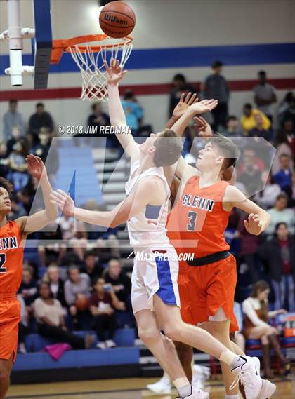 Thumbnail 1 in Glenn @ Leander photogallery.