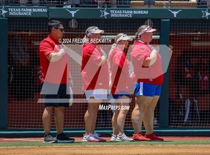 Thumbnail 3 in Coahoma vs. Whitesboro (UIL 3A Softball Semifinal) photogallery.