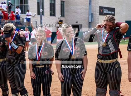 Thumbnail 2 in Coahoma vs. Whitesboro (UIL 3A Softball Semifinal) photogallery.