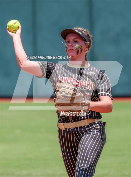 Thumbnail 1 in Coahoma vs. Whitesboro (UIL 3A Softball Semifinal) photogallery.