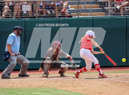 Thumbnail 2 in Coahoma vs. Whitesboro (UIL 3A Softball Semifinal) photogallery.