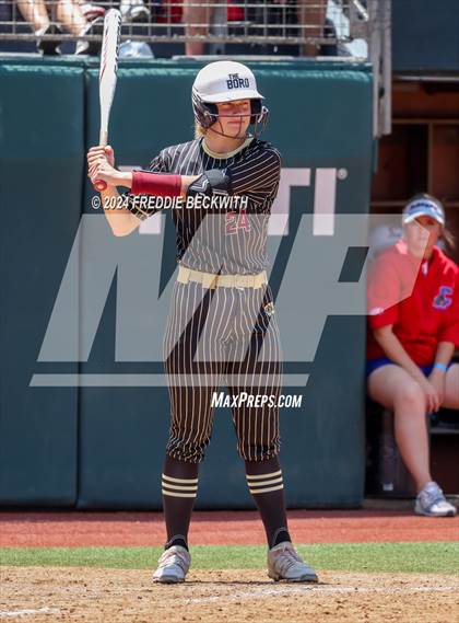 Thumbnail 2 in Coahoma vs. Whitesboro (UIL 3A Softball Semifinal) photogallery.