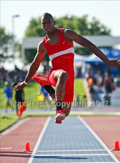 Thumbnail 2 in CIF CS Masters Championships (Boys Field Events) photogallery.