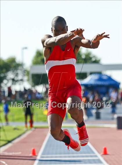 Thumbnail 1 in CIF CS Masters Championships (Boys Field Events) photogallery.