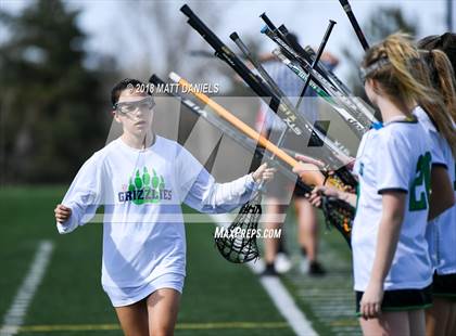 Thumbnail 1 in Regis Jesuit @ ThunderRidge photogallery.