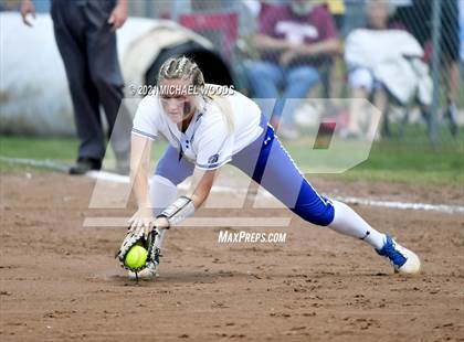 Thumbnail 2 in Morrilton @ Harrison (AAA 4A 1st round Tournament) photogallery.