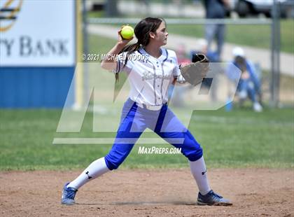 Thumbnail 2 in Morrilton @ Harrison (AAA 4A 1st round Tournament) photogallery.