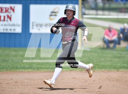 Thumbnail 3 in Morrilton @ Harrison (AAA 4A 1st round Tournament) photogallery.