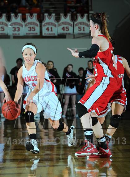 Thumbnail 2 in Wamego vs. McPherson (KSHSAA State 4A Final) photogallery.