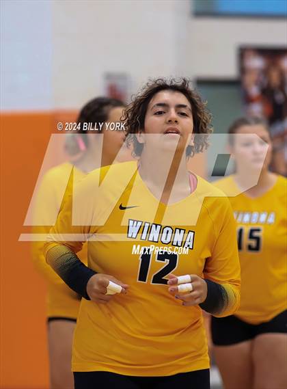 Thumbnail 2 in Grand Saline vs Winona photogallery.