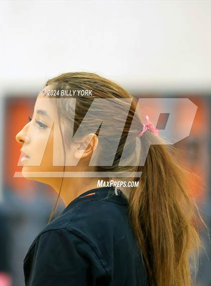 Thumbnail 2 in Grand Saline vs Winona photogallery.