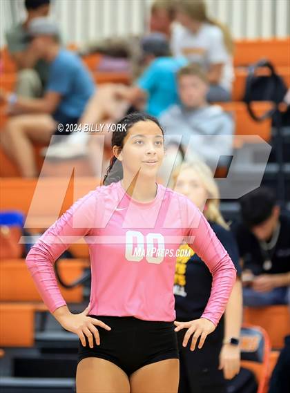Thumbnail 3 in Grand Saline vs Winona photogallery.