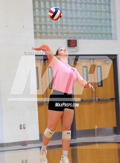 Thumbnail 3 in Grand Saline vs Winona photogallery.