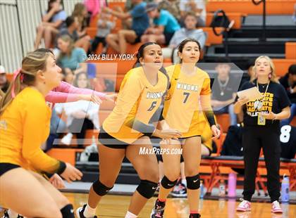 Thumbnail 3 in Grand Saline vs Winona photogallery.