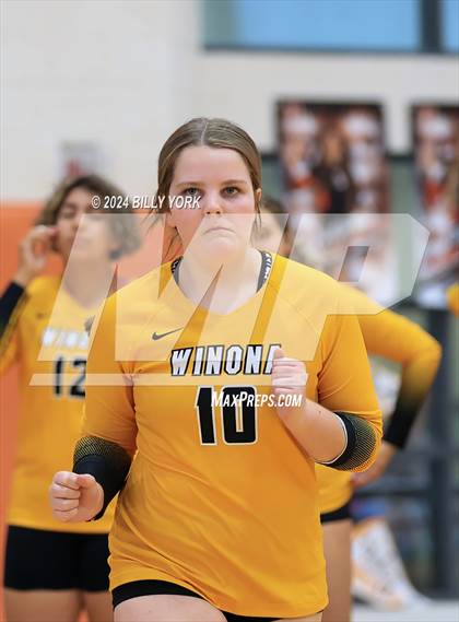 Thumbnail 1 in Grand Saline vs Winona photogallery.