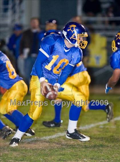 Thumbnail 2 in Ripon Christian vs. Hughson photogallery.