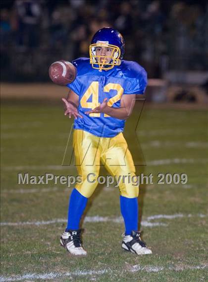 Thumbnail 2 in Ripon Christian vs. Hughson photogallery.