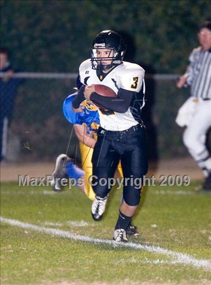 Thumbnail 3 in Ripon Christian vs. Hughson photogallery.