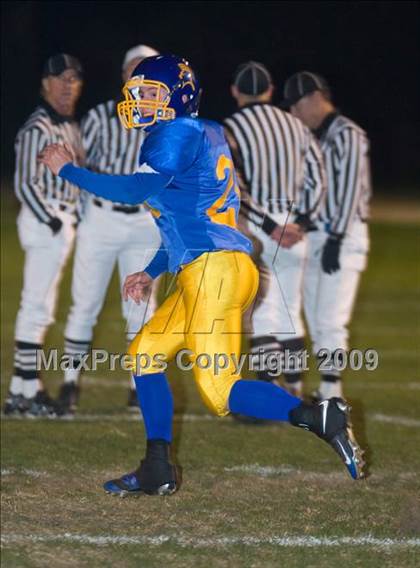Thumbnail 2 in Ripon Christian vs. Hughson photogallery.