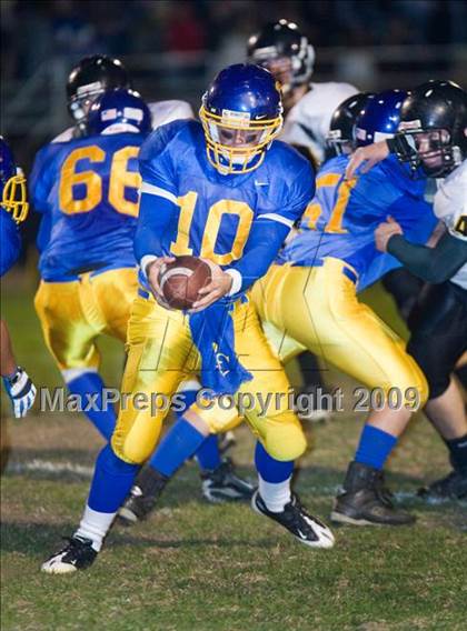 Thumbnail 2 in Ripon Christian vs. Hughson photogallery.